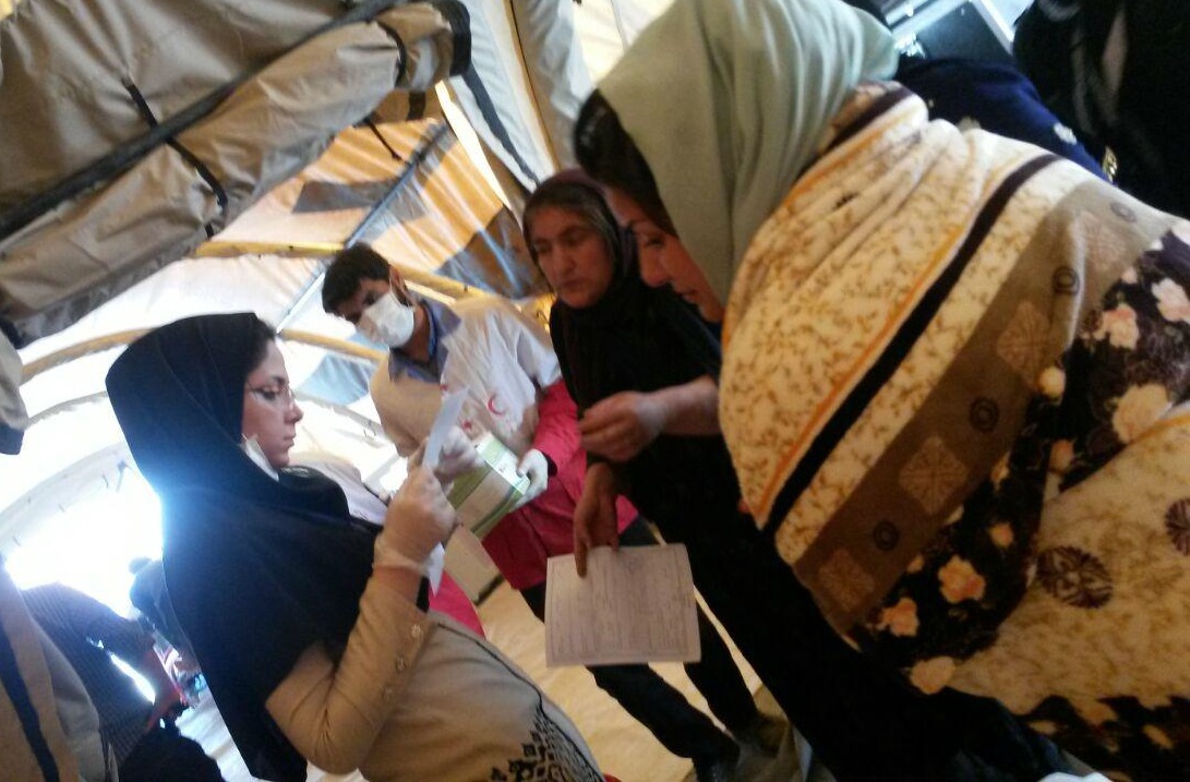 آخرین آمار ارایه خدمات درمانی نیروهای بهداشت و درمان در مناطق زلزله زده کرمانشاه