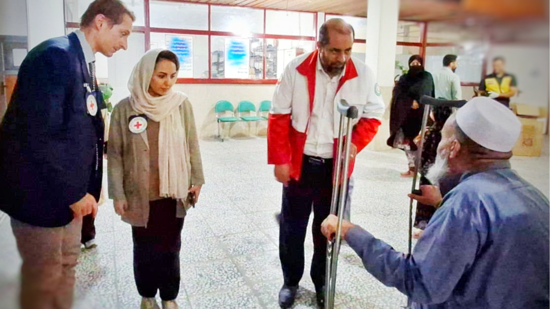 بازدید معاون صلیب سرخ از توانبخشی هلالاحمر سیستان و بلوچستان ؛ تأکید بر توسعه خدمات تخصصی