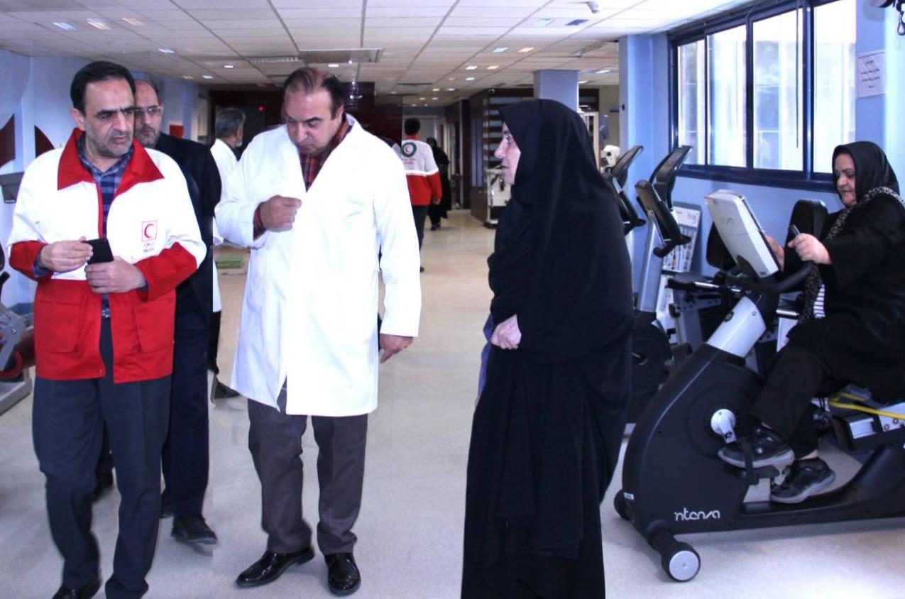 ارائه خدمات توانبخشی رایگان به کودکان کم توان و ناتوان جسمی حرکتی در بیمارستان نورافشار