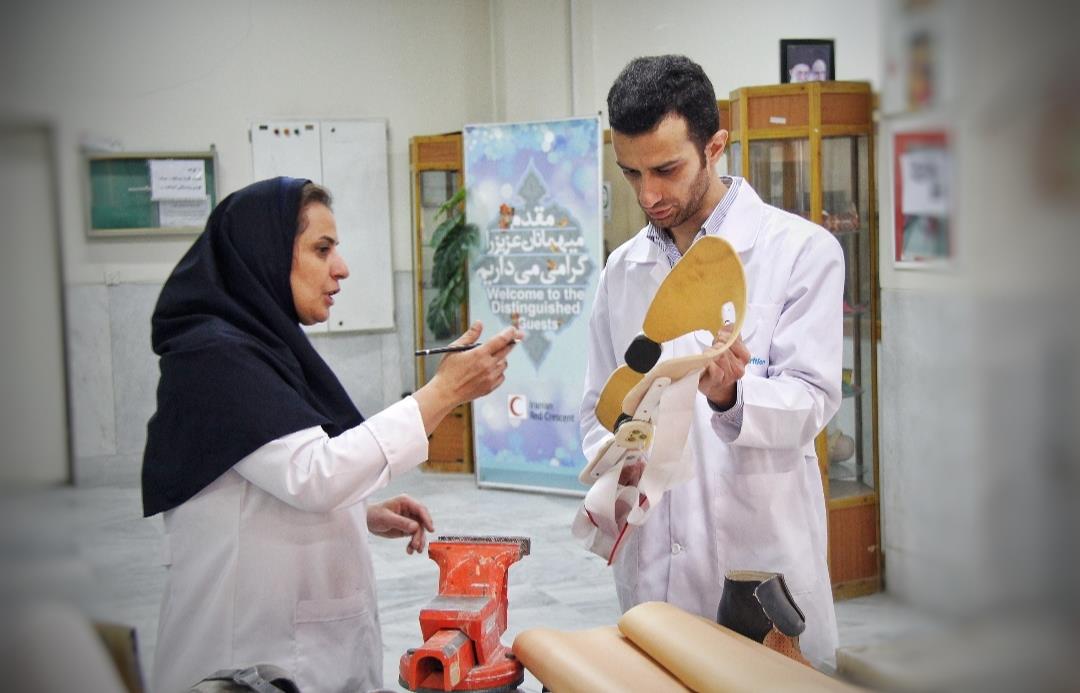 جوانان ، سرمایه انسانی جمعیت هلالاحمر ؛ تبریک روز جوان از سوی معاون بهداشت ، درمان و توانبخشی